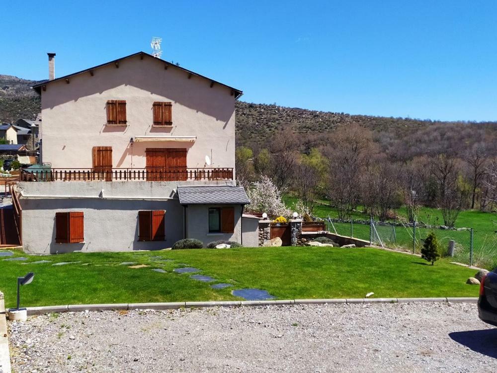 Apartamento Angostrina Angoustrine Exterior photo